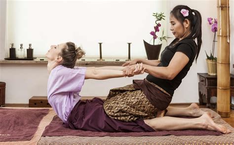 Massage sensuel complet du corps Massage érotique Mount Pleasant Ouest